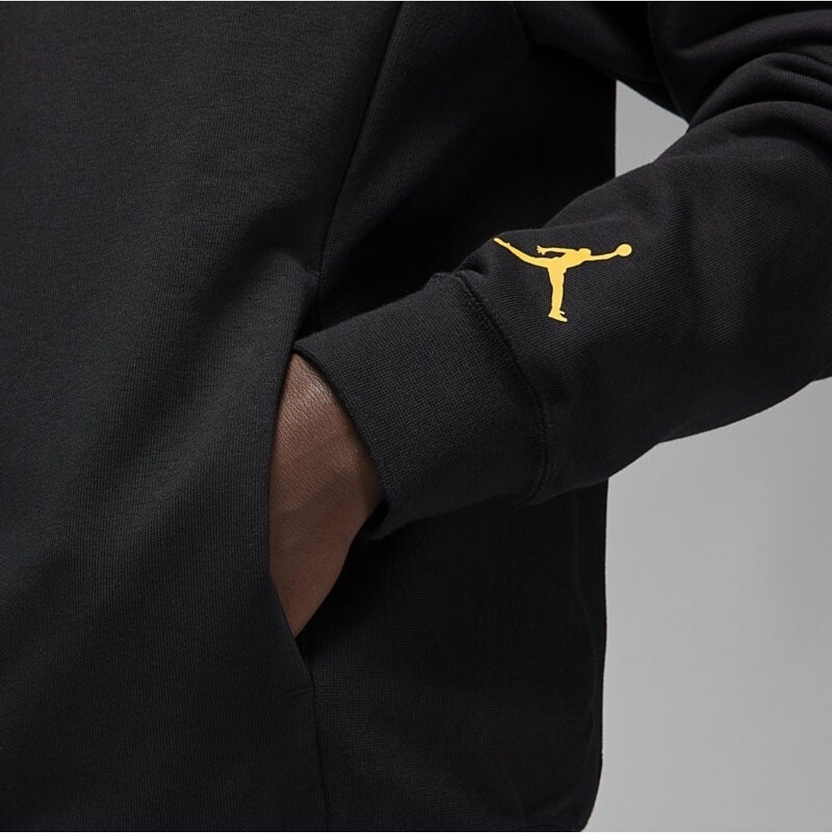 خرید و قیمت خرید اینترنتی هودی مردانه سیاه نایک DQ7330-010 ا Dq7330-010  Mens Jordan Dri Fit Fleece Pullover Erkek Sweatshirt | ترب