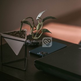 تصویر گلدان سرامیکی رز 