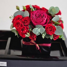 تصویر باکس گل و کیک دلبر 