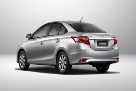 تصویر طلق چراغ جلو تویوتا یاریس صندوقدار TOYOTA YARIS Sedan 2014-2016 