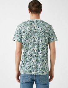 تصویر تی شرت طرح دار مردانه 