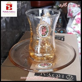 تصویر استکان کمر باریک و نعلبکی 