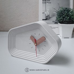 تصویر ساعت رومیزی بتنی 