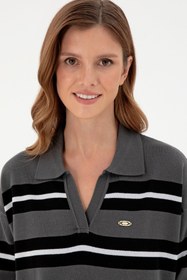 تصویر پلیور زنانه خاکستری تیره یو اس پولو 