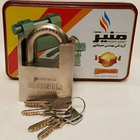 تصویر قفل آویز گارددار منیر صنعت Monir-Sanat Protected Shackle Steel Padlock