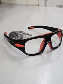 تصویر عینک طبی ورزشی L7 