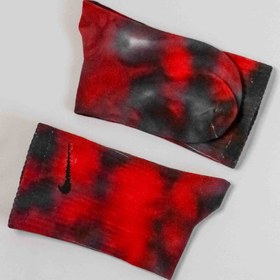 تصویر جوراب نایک پنبه ای تای دای قرمز-مشکی Black & Red Tie Dye Sock