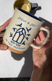 تصویر ماگ سرامیکی طرح برجسته هالووینی 