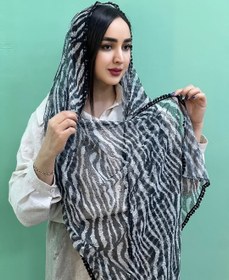 تصویر شال توری لبه عدسی 