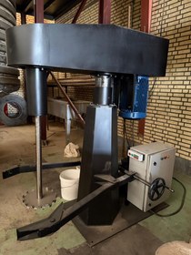 تصویر میکسر رنگسازی ۱۰۰ اسب مانا پلیمر - ماناپلیمر، کفپوش اپوکسی، رنگ صنعتی، کفپوش پلی اورتان 