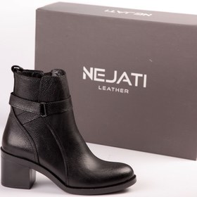 تصویر نیم بوت 818 