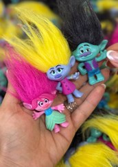 تصویر عروسک ریز غولک 