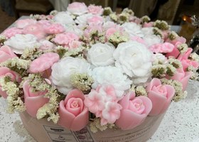 تصویر باکس گل شمع صورتی 