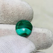 تصویر نگین مالاکیت سبز اصل سایز 12 میلی‌متر 