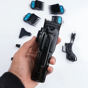 تصویر ماشین اصلاح صورت مدل V-138 وی جی آر VGR V138 Hair Trimmer