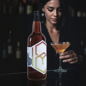 تصویر سیروپ انبه عسلی بیتر Bitter 