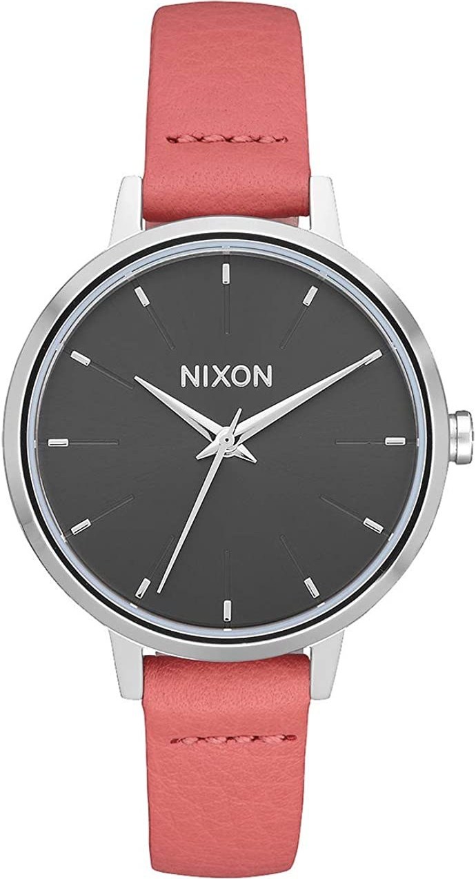 Nixon base outlet leather