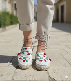 تصویر گیوه زنانه طرحدار 