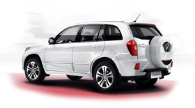 تصویر شیشه جلو ام وی ام X33 (قدیم) 