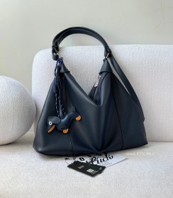 تصویر کیف میرا 