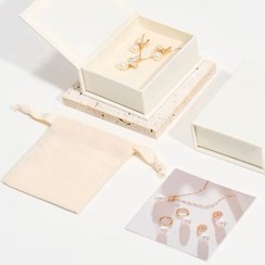 تصویر جعبه طلا کتابی ساده (هاردباکس) 