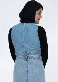 تصویر ژیله جین پایین کمر آبی وسط Mid blue low-waisted denim vest