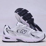 تصویر کتانی نیو بالانس ۵۳۰ رنگ سفید و سرمه ای سایز ۴۴ 