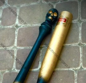 تصویر چوب بیسبال جمجمه 