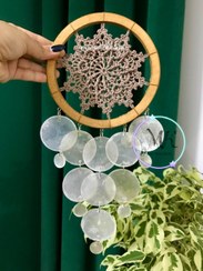 تصویر دیوارکوب قلاب بافی مدل آریل قطر ۱۵ سانت 