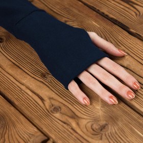 تصویر تونیک زنانه یقه اسکی آستین دستکشی 