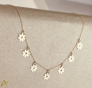 تصویر فروشگاه عتیق