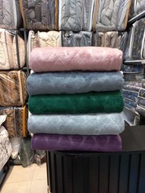 تصویر پتو سفری مخمل مجیک 