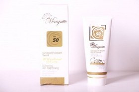 تصویر کرم ضد آفتاب و روشن کننده مناسب پوست چرب و مستعد آکنه Margritte SPF50 Margritte Anti-spot Sunscreen Cream For Oily And Acne Prone Skin SPF50 50ml