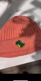 تصویر کلاه بافت تمساحی - گلبهی 