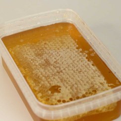 تصویر عسل موم دار صبحانه Honey