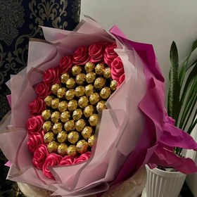 تصویر دسته گل شکلاتی 