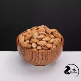 تصویر بادام منقا ۱ کیلوگرم 