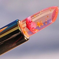 تصویر رژلب شیشه ای Glass Lipstick