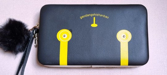 تصویر کیف تبلتی طرح استیکر 