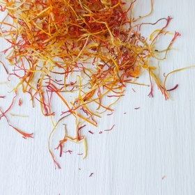 تصویر ریشه زعفران Saffron root