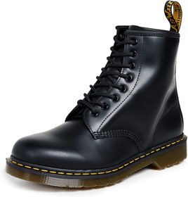 Doc martens 2025 black smooth