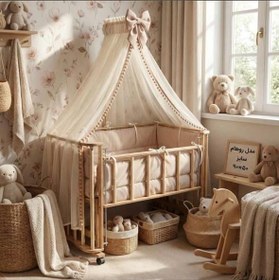 تصویر تخت گهواره چوبی کنار مادر 