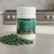 تصویر قرص جلبک اسپیرولینا ۵۰۰ میلی‌گرمی بسته ۲۰۰ عددی 