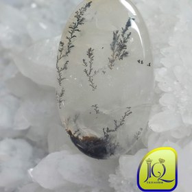 تصویر نگین کوارتز شجر 