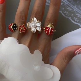 تصویر انگشتر گل و کفشدوزک 