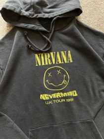 تصویر هودی نیروانا 