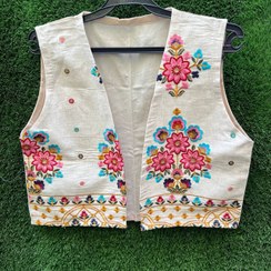 تصویر جلیقه تیکه دوم سفیده 