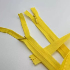 تصویر زیپ 60 سانت مخفی B&M زرد 