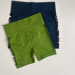 تصویر شورتک ورزشی کمر پهن و بغل زاپ 