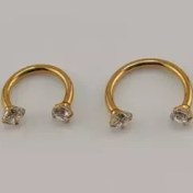 تصویر پیرسینگ نعلی نگین دار طلایی 